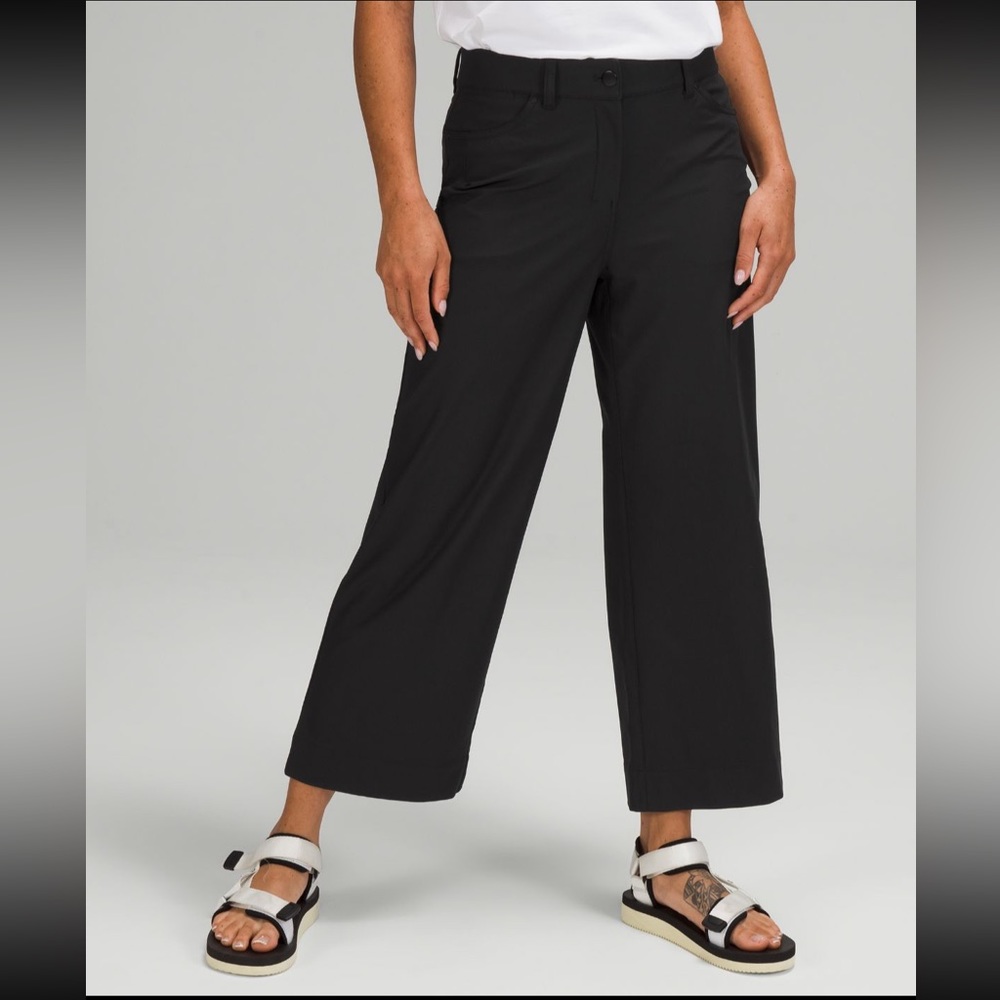 Lululemon City Sleek 5 PKT wide Leg Pant